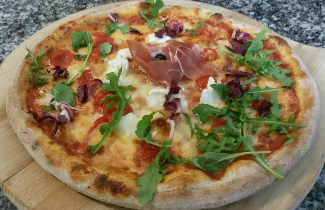 Pizzeria Farfalla - Pizza