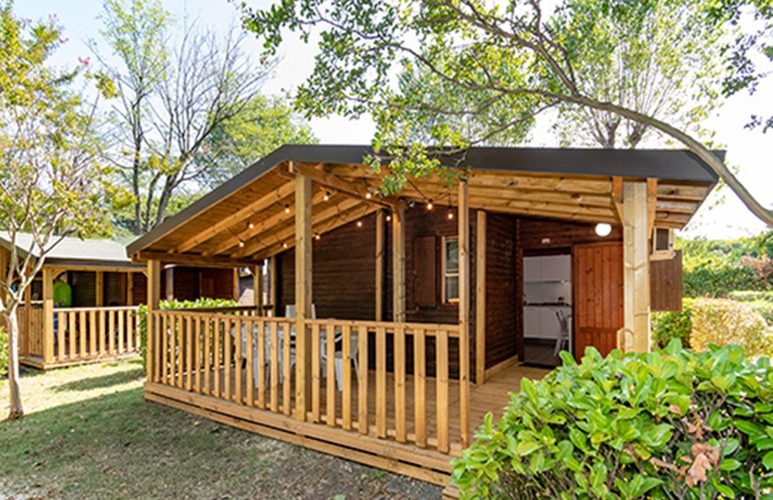 Camping Adriano Village - Bungalow Camping Adriano Village - Bungalow