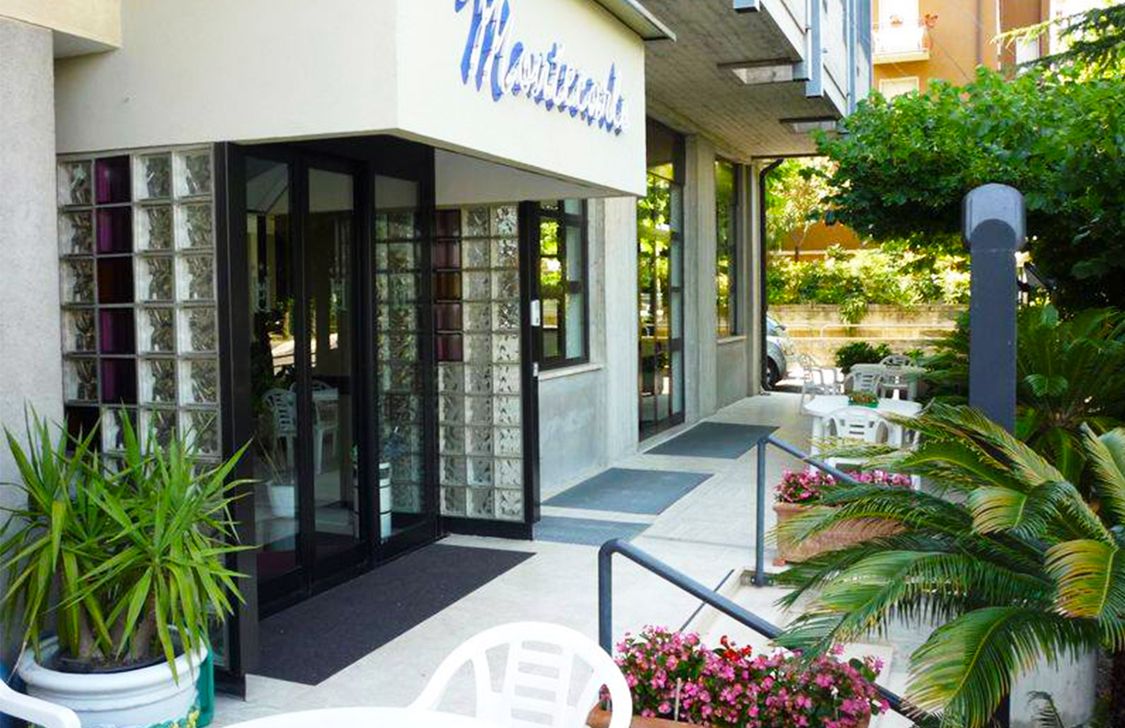 Hotel Montecarlo - Esterno Hotel Montecarlo - Esterno