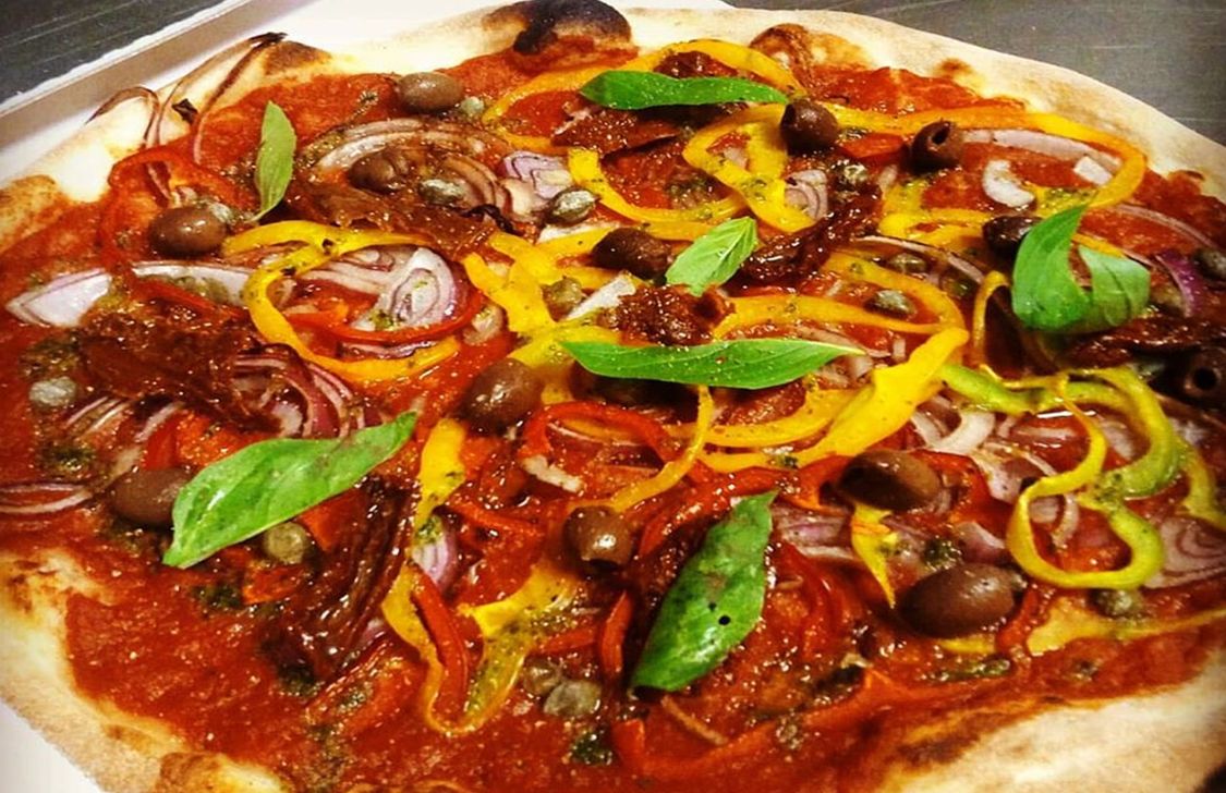 Il Bianco & Il Nero - Pizza Il Bianco & Il Nero - Pizza