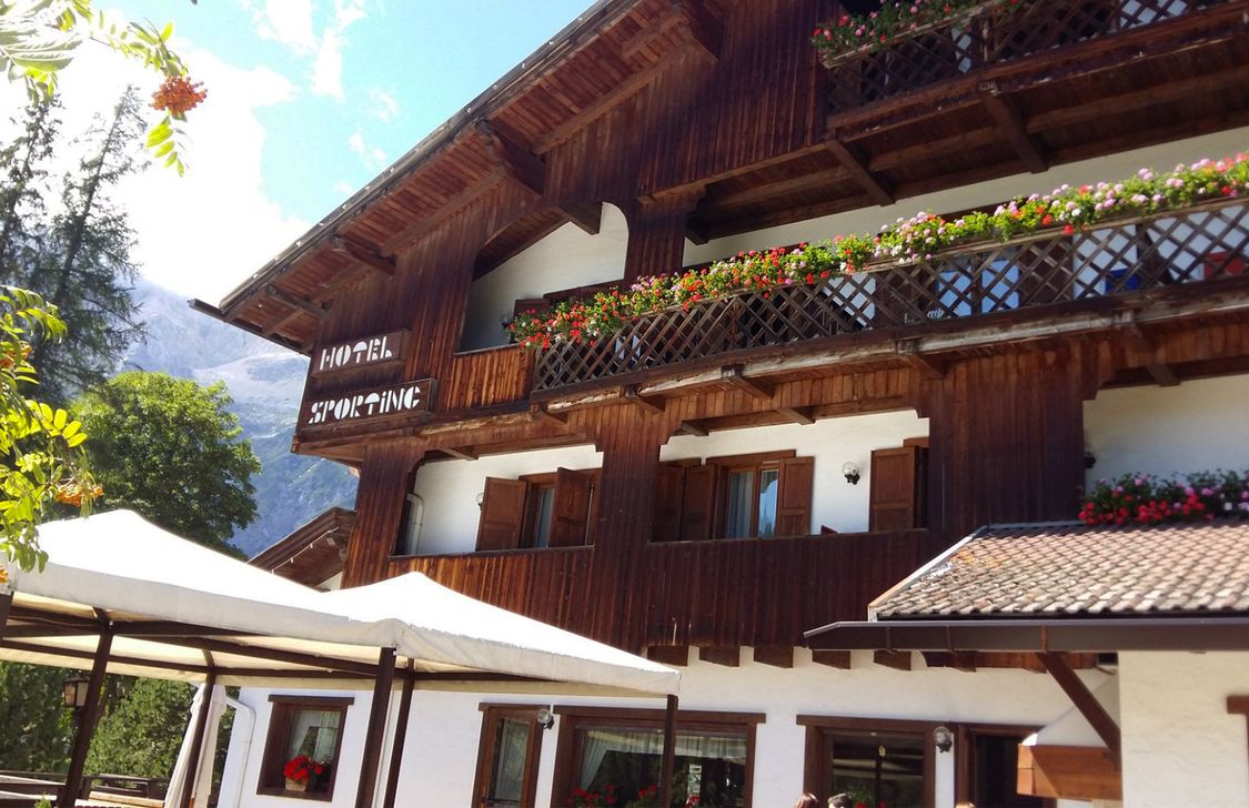 Hotel Sporting - Esterno Hotel Sporting - Esterno