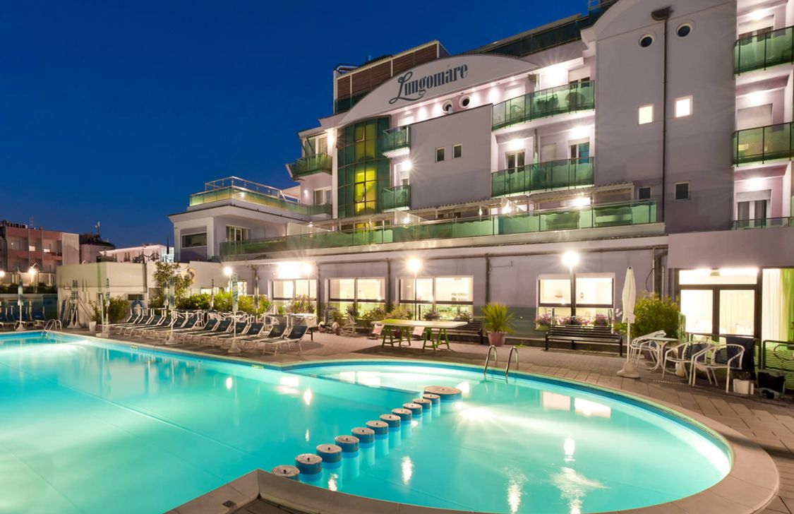 Hotel Lungomare - Piscina Hotel Lungomare - Piscina