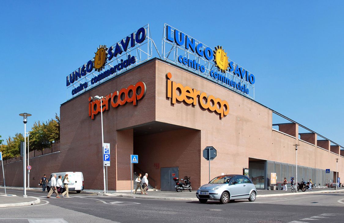 Centro Commerciale Lungo Savio - Esterno