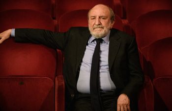 Il filosofo Umberto Galimberti al teatro ‘A. Bonci’ con ‘La bellezza, legge segreta della vita’