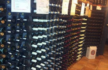 Fattoria Ca Rossa-cantina vini