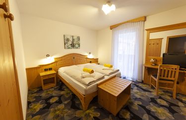 Hotel Tirol - Camera