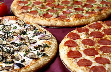 sax-pub-pizza