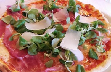 Ristorante Airone Bianco - Pizza Crudo