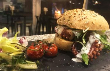 Gourmet Street Food - Burger Polipo
