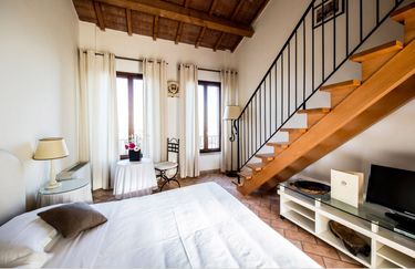 Castello di Montegridolfo - Interno