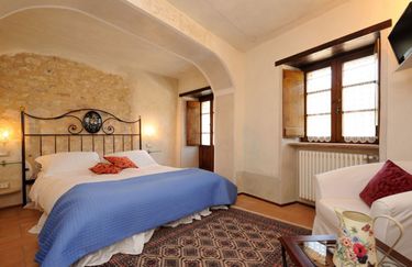 antica-torre-del-nera-senior-suite6