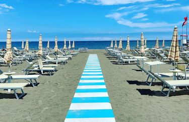 Bagno Paradiso - Esterno