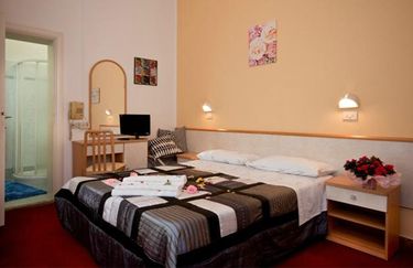 Hotel Blue - Camera