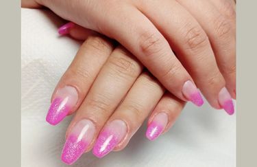 Bloom Studio - Nails