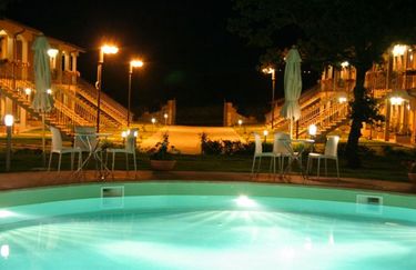 villaggio-le-querce-piscina