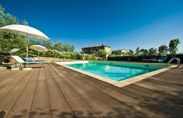 La Casa Medioevale - piscina