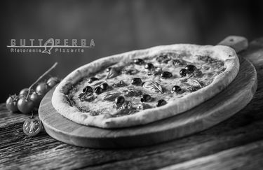Guttaperga - Pizza