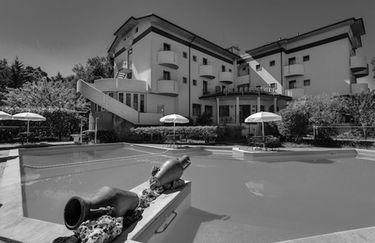 Hotel Ambasciatori - Piscina