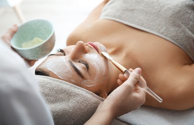 Centro Benessere Suite - Pulizia Viso Centro Benessere Suite - Pulizia Viso